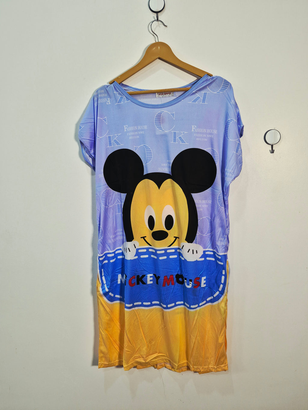 KOREAN POLO NIGHTY